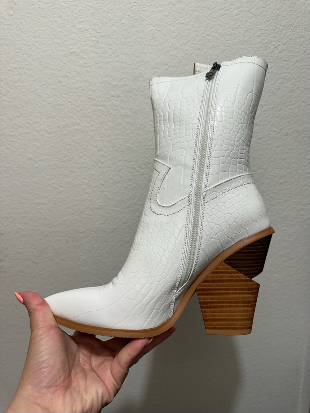 Fashion Nova White Croc-Embossed Western Ankle Boots